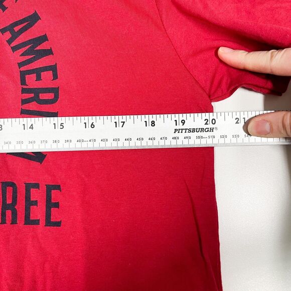 General Standard Land Of The Free T-Shirt Mens Red Pullover Cotton Sz Medium NEW - Picture 6 of 8